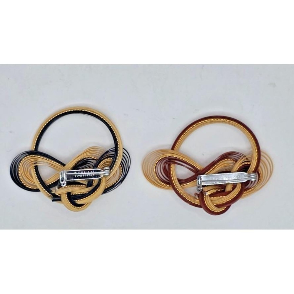 Vintage Quilled Bamboo Brooch x2 Blue Tan Red Tan Gold Tone Knots Made in Taiwan - Picture 2 of 8